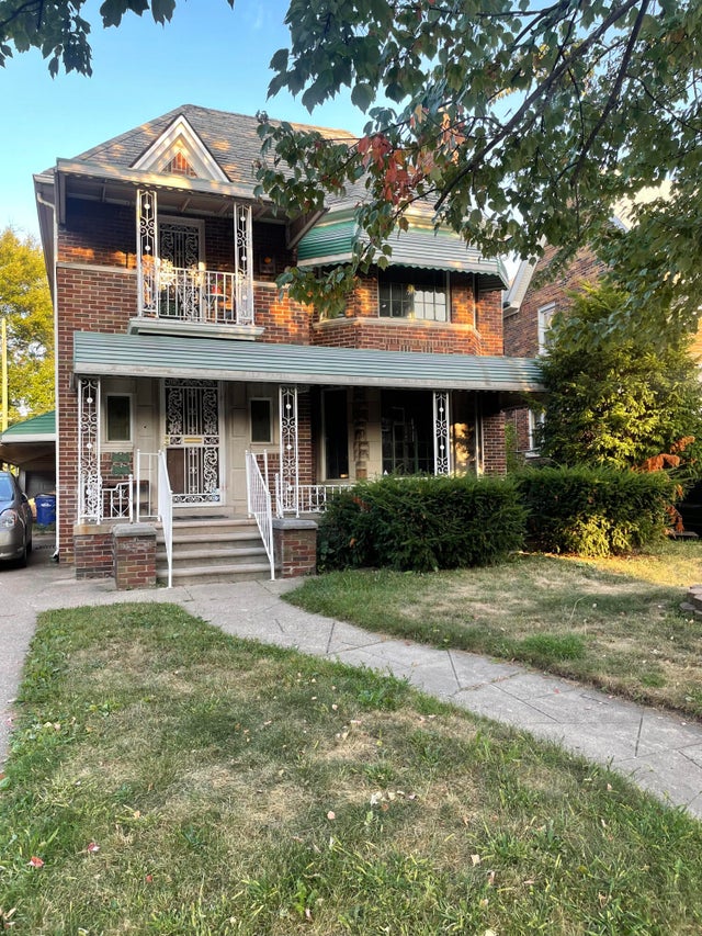17530 Roselawn Street, Detroit city