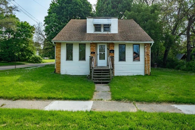44 Euclid Ave Avenue Unit: 2, Pontiac city