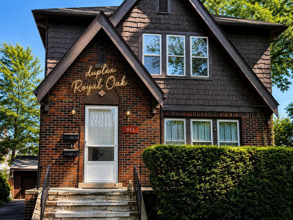 925 E 2nd Street, Royal Oak