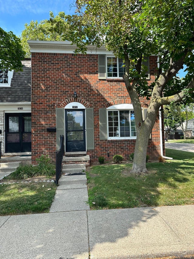 1972 Ridge, Royal Oak city