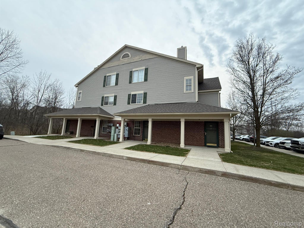 11102 Pinehurst Ln 11000, Grand Blanc charter township