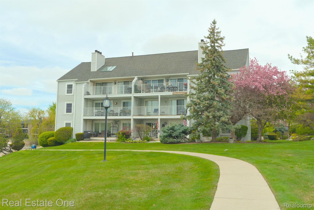 3553 Port Cove Dr 43, Waterford charter township