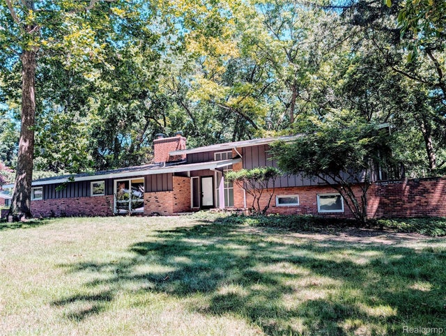 4987 Malibu Drive, Bloomfield Hills city