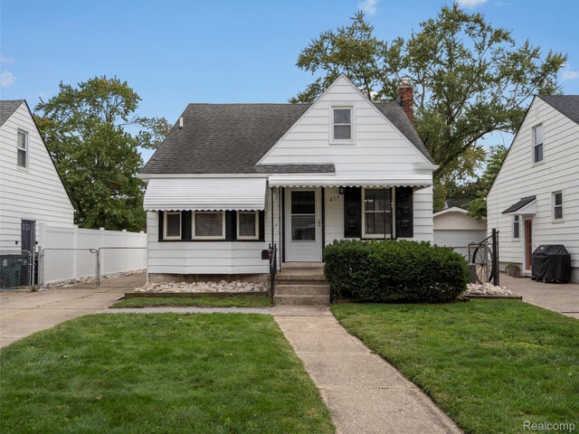 212 Devillen Avenue, Royal Oak city
