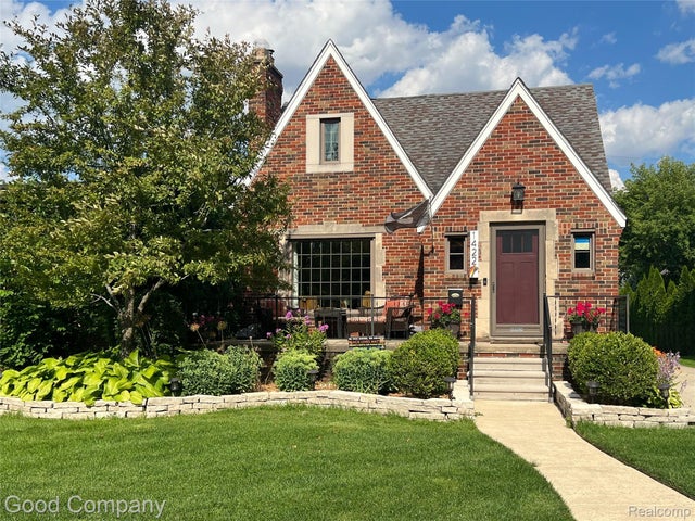1422 Edgewood Drive, Royal Oak city
