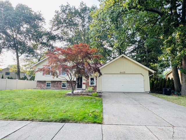 4415 Holly Drive, Troy city