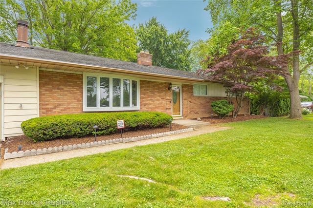 6695 Lahser Road, Bloomfield Hills city