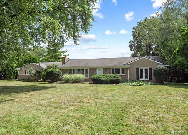 3275 Chickering Lane, Bloomfield Hills city