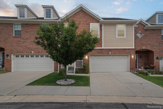 14100 Terrace Ct, Plymouth city
