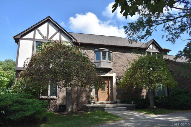 5441 Provincial Drive, Bloomfield Hills city