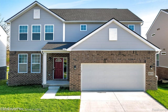 58775 Gidran Drive, South Lyon city