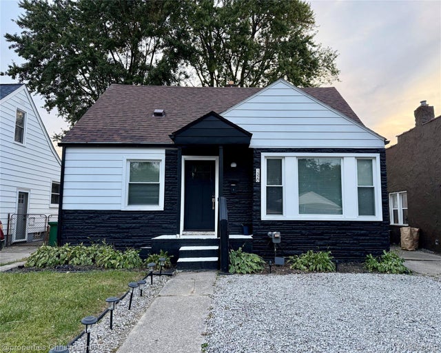 1320 S Campbell Road, Royal Oak city