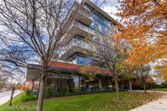 101 Curry Avenue 422, Royal Oak city