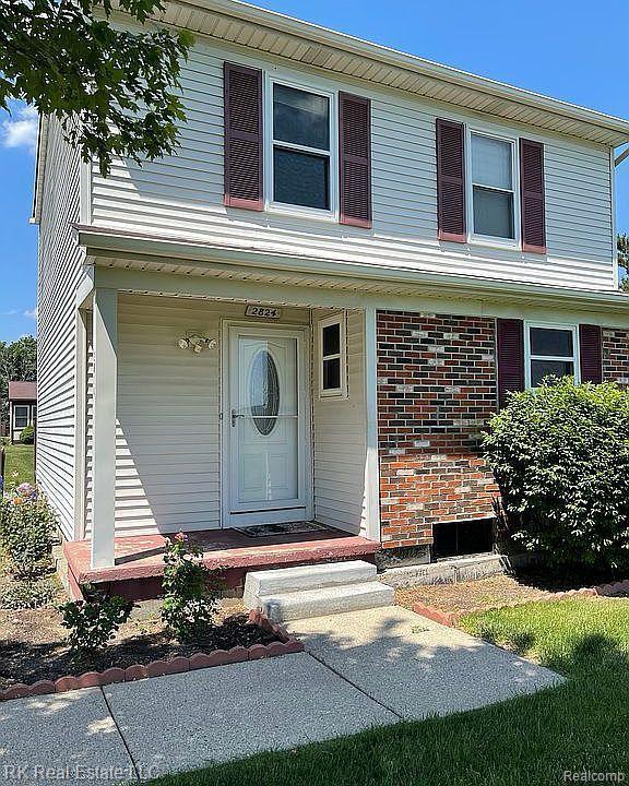 2824 Roundtree Drive, Troy city