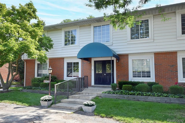 2463 Mulberry Square, Bloomfield Hills city