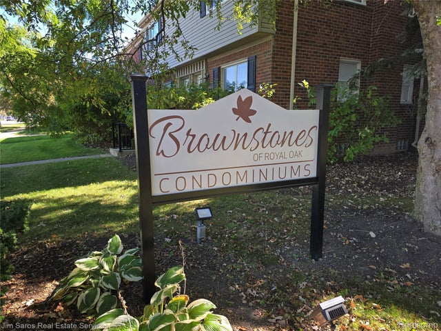 3288 Coolidge Highway, Royal Oak city