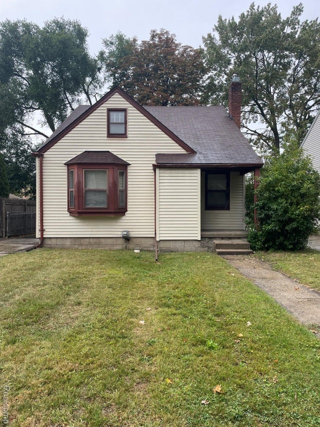 823 E 2nd Street, Royal Oak city