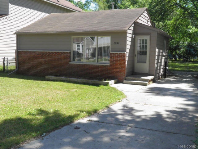 21142 Ontaga Street, Farmington Hills city