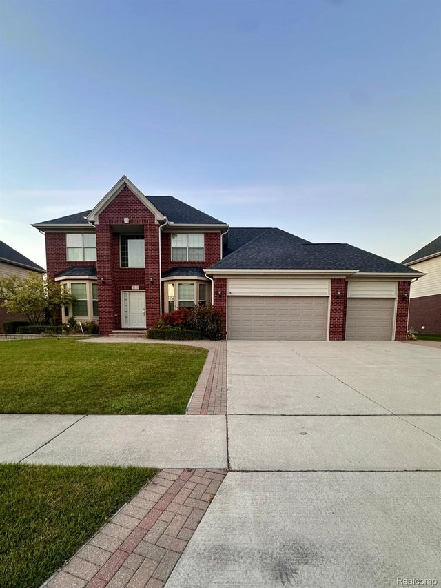 2153 Bridle Path Drive, Troy city