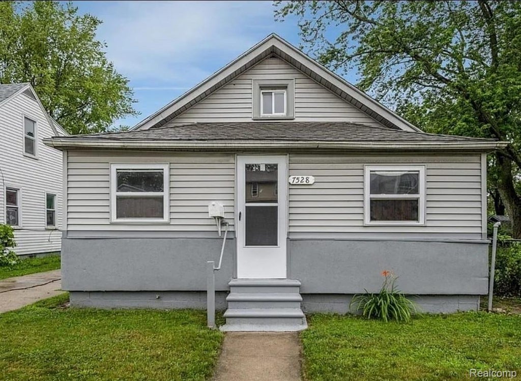 7528 Studebaker Avenue, Warren city