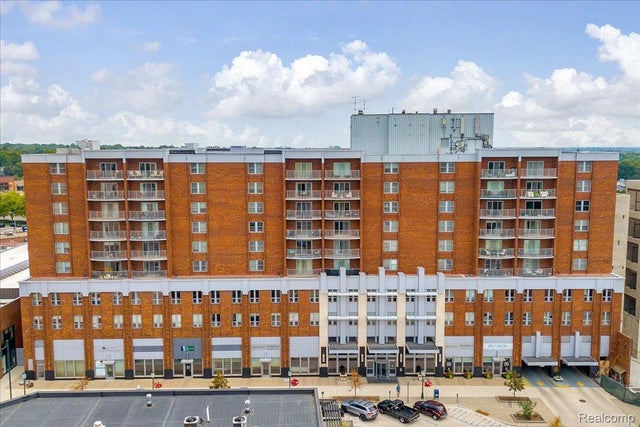 411 S Old Woodward Avenue 527, Birmingham city