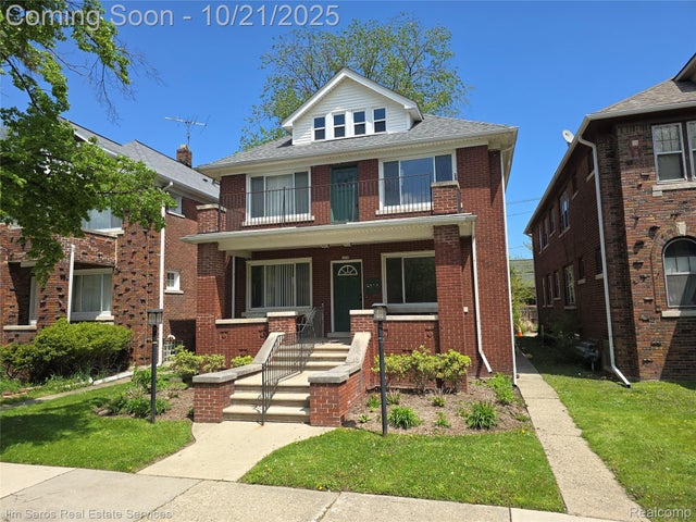 1096 Beaconsfield 2s, Grosse Pointe Park city