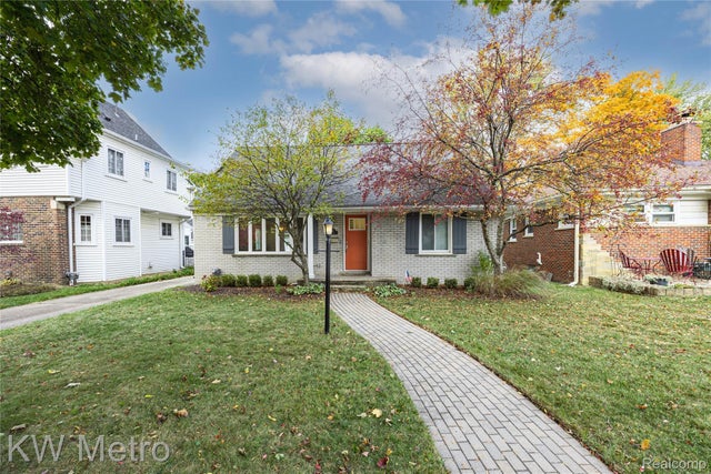 1316 Lyons Avenue, Royal Oak city