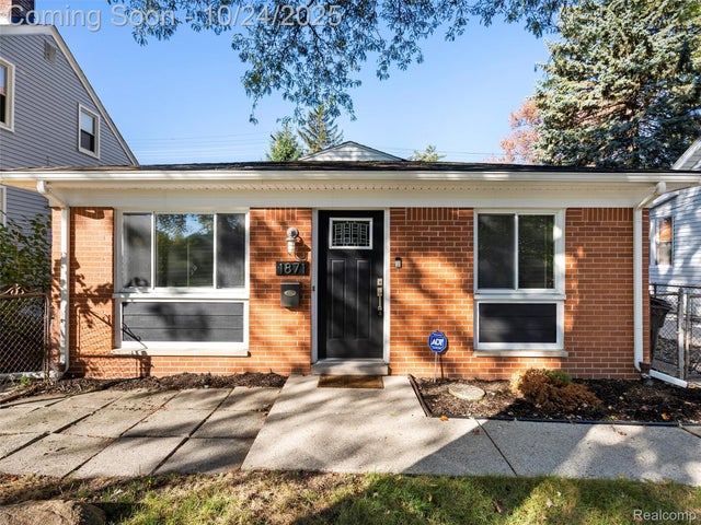 1871 Almont Street, Ferndale city