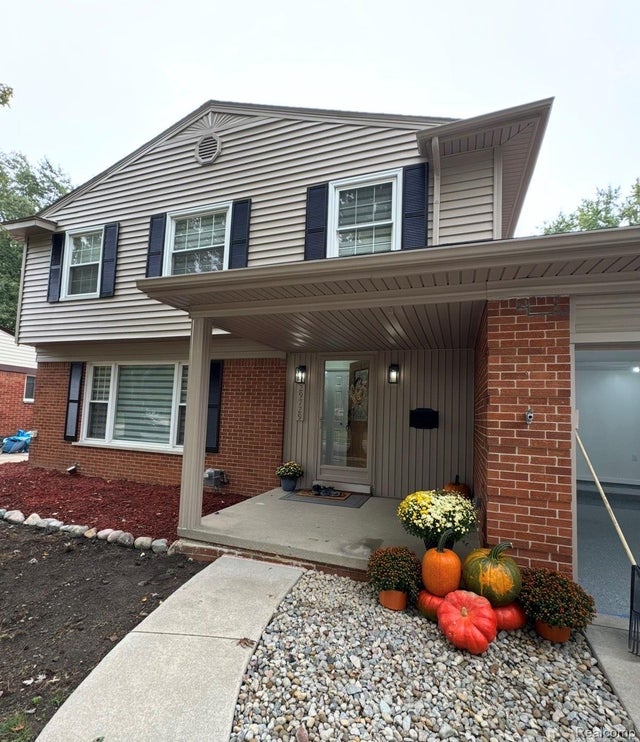 29729 Buckingham Street, Livonia city