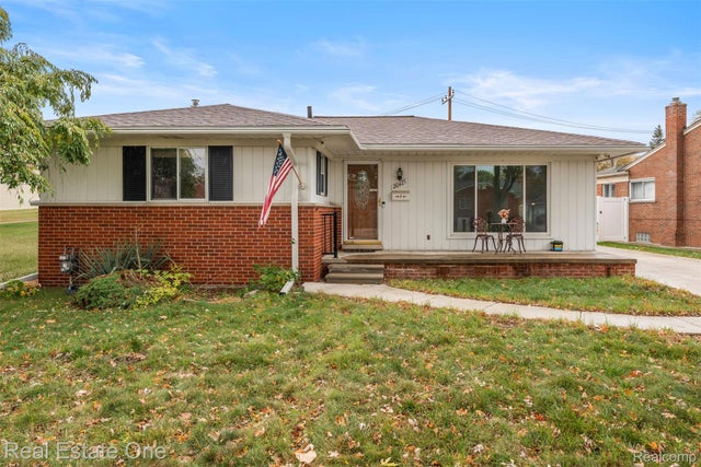 20425 Williamsburg Road, Dearborn Heights city