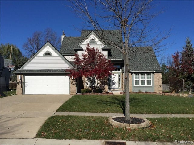 39588 Squire, Novi city