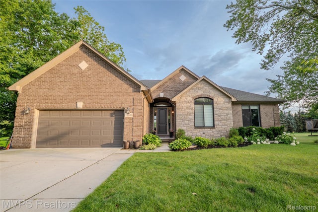 11240 29 Mile Road, Washington township