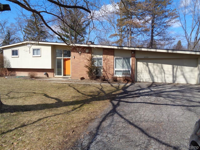 31750 Coronet, Farmington Hills city