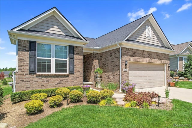 5008 Oakdale Drive, Independence charter township