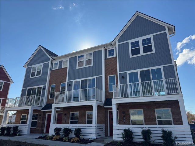 56054 Madison Lane, Lyon charter township