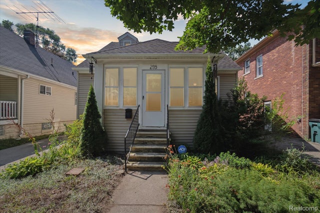 295 W Webster Street, Ferndale city