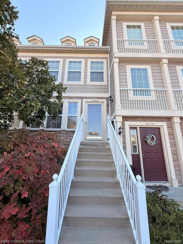 3080 Schoolhouse, Troy city