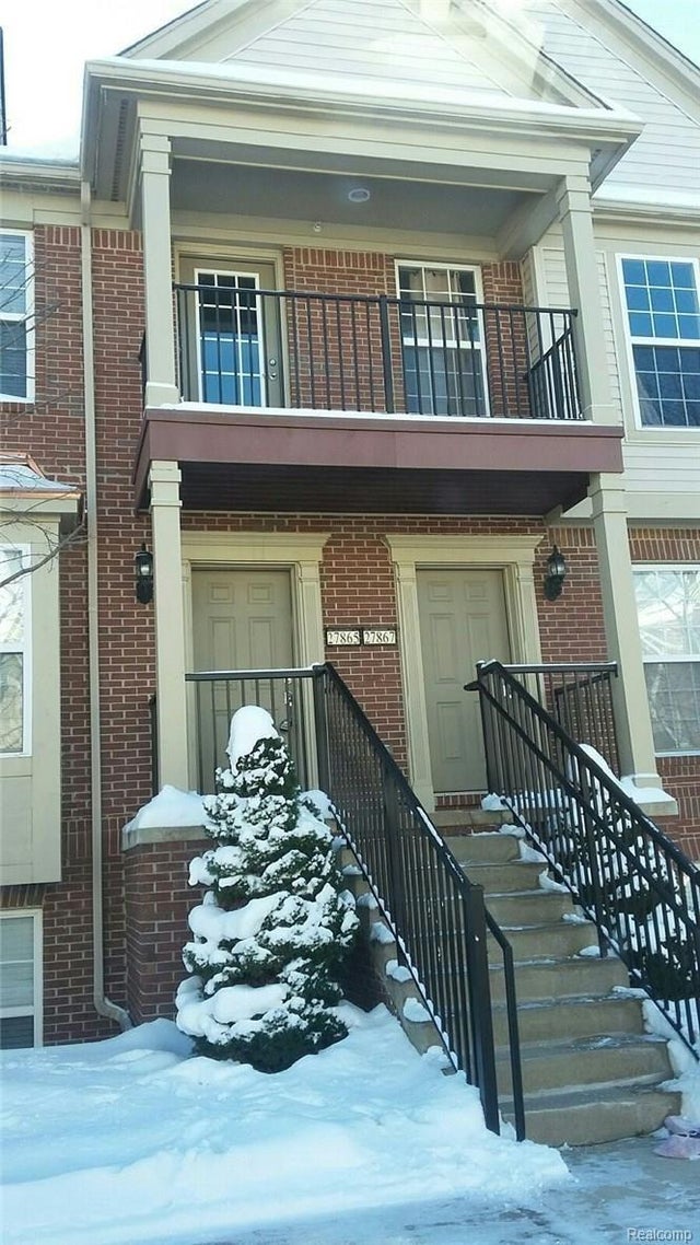 27969 Hopkins, Novi city