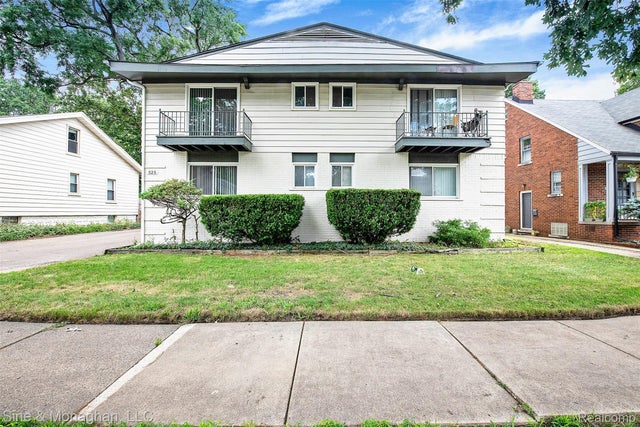 525 E Woodland, Ferndale city