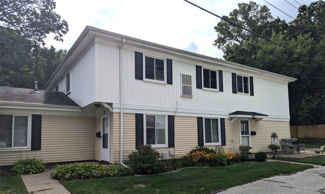 38030 Greenwood Street, Westland city