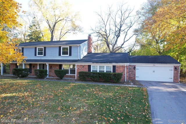 30024 Beacontree Street, Farmington city