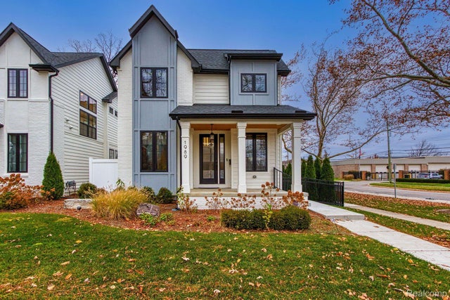 1989 Webster Street, Birmingham city