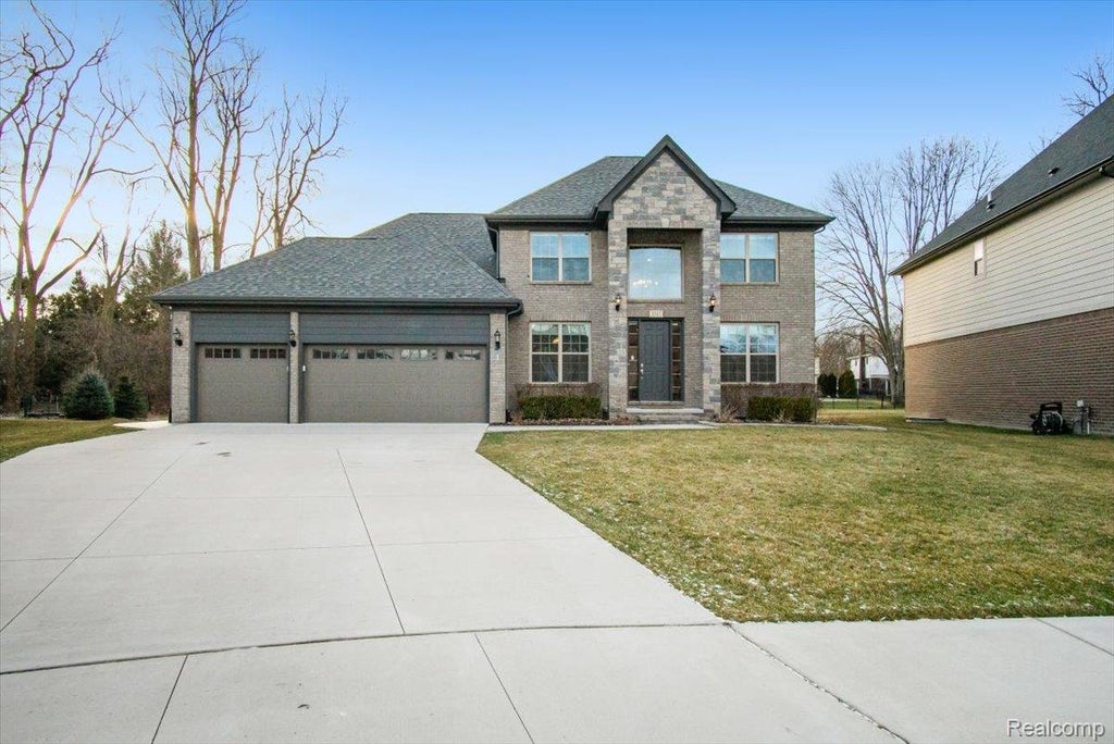 5317 Rangemore Drive, Troy city