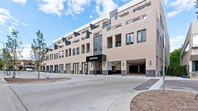 856 N Old Woodward Avenue 404, Birmingham city