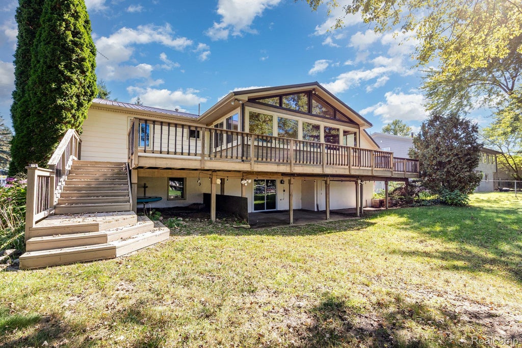 14108 North Road, Fenton city