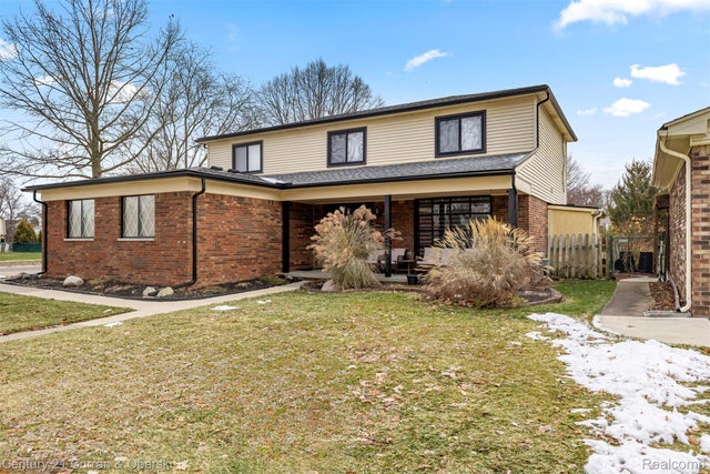 7612 Admiralty Drive, Canton charter township
