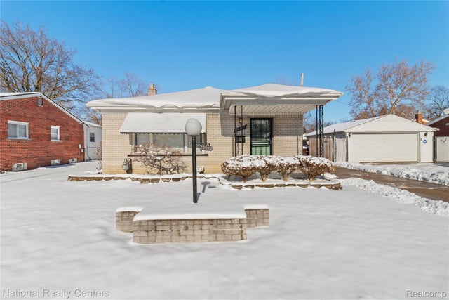 29942 Avondale Street, Detroit city