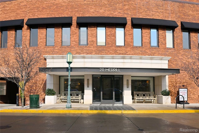 211 E Merrill Street 405, Birmingham city