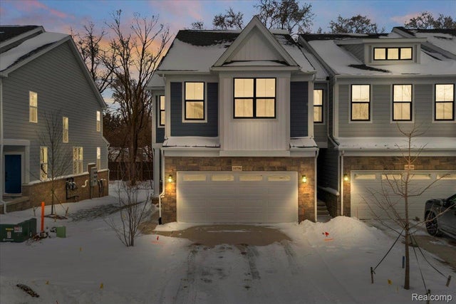 10790 Barrett, Plymouth charter township