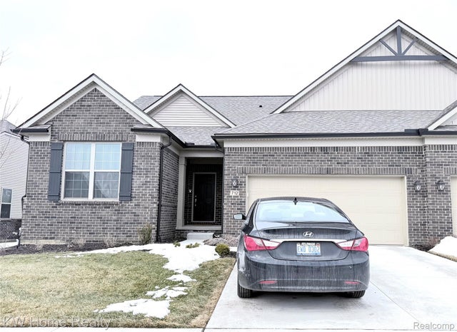 712 W Spaniel Drive, Ann Arbor city